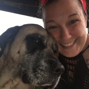 Meet your Posher, Amanda